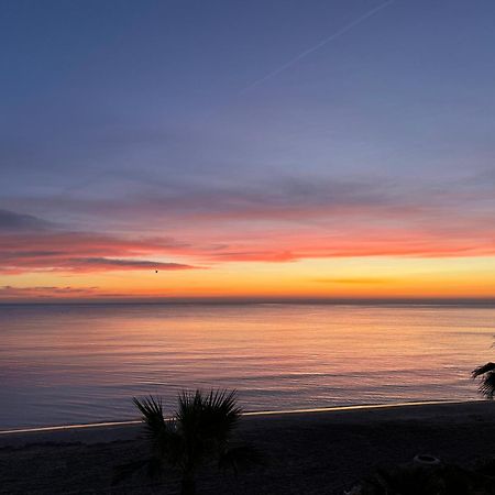 Espectacular Apartamento A Pie De Playa En Chalet Roquetes Alicante Bagian luar foto