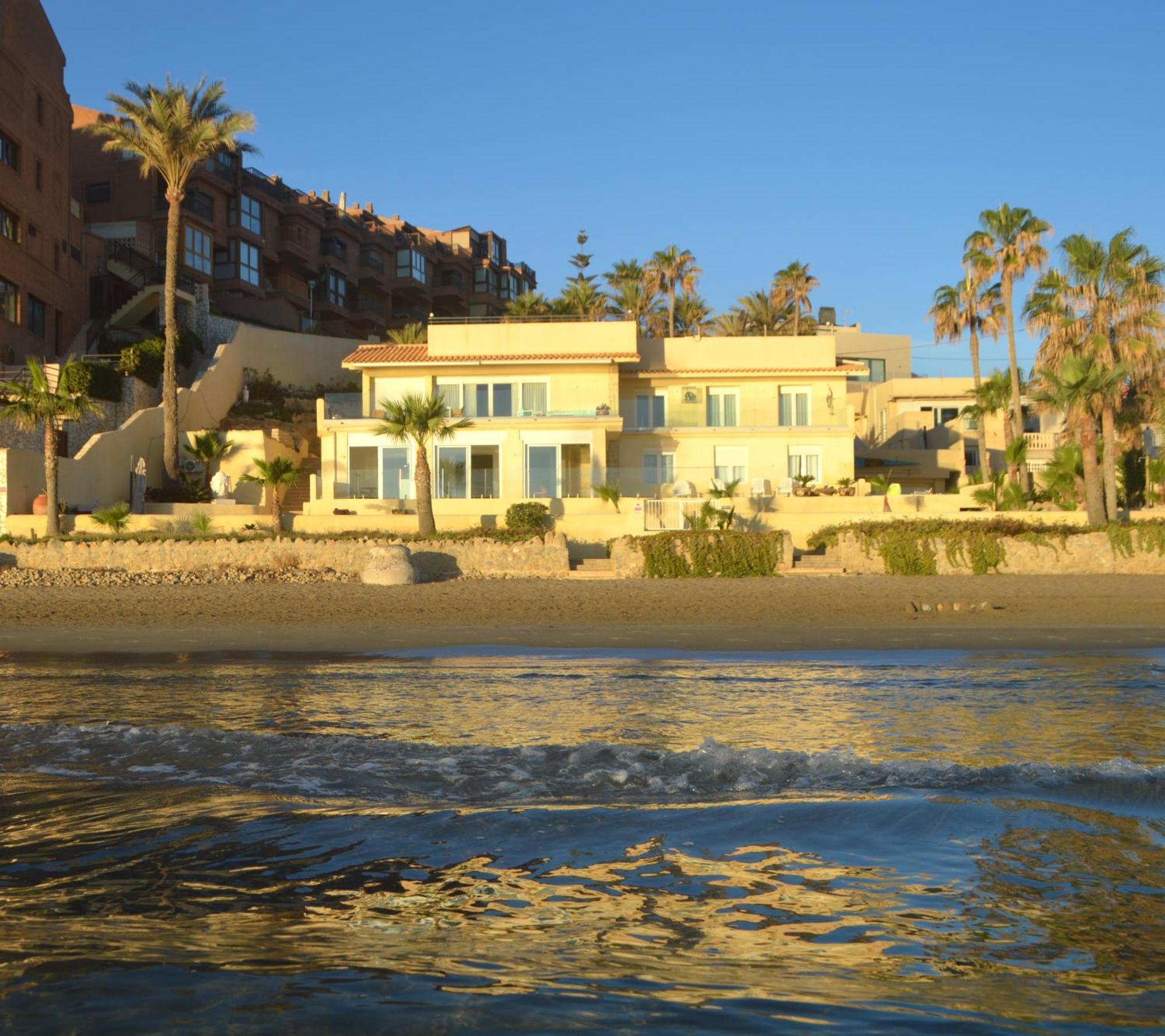 Espectacular Apartamento A Pie De Playa En Chalet Roquetes Alicante Bagian luar foto