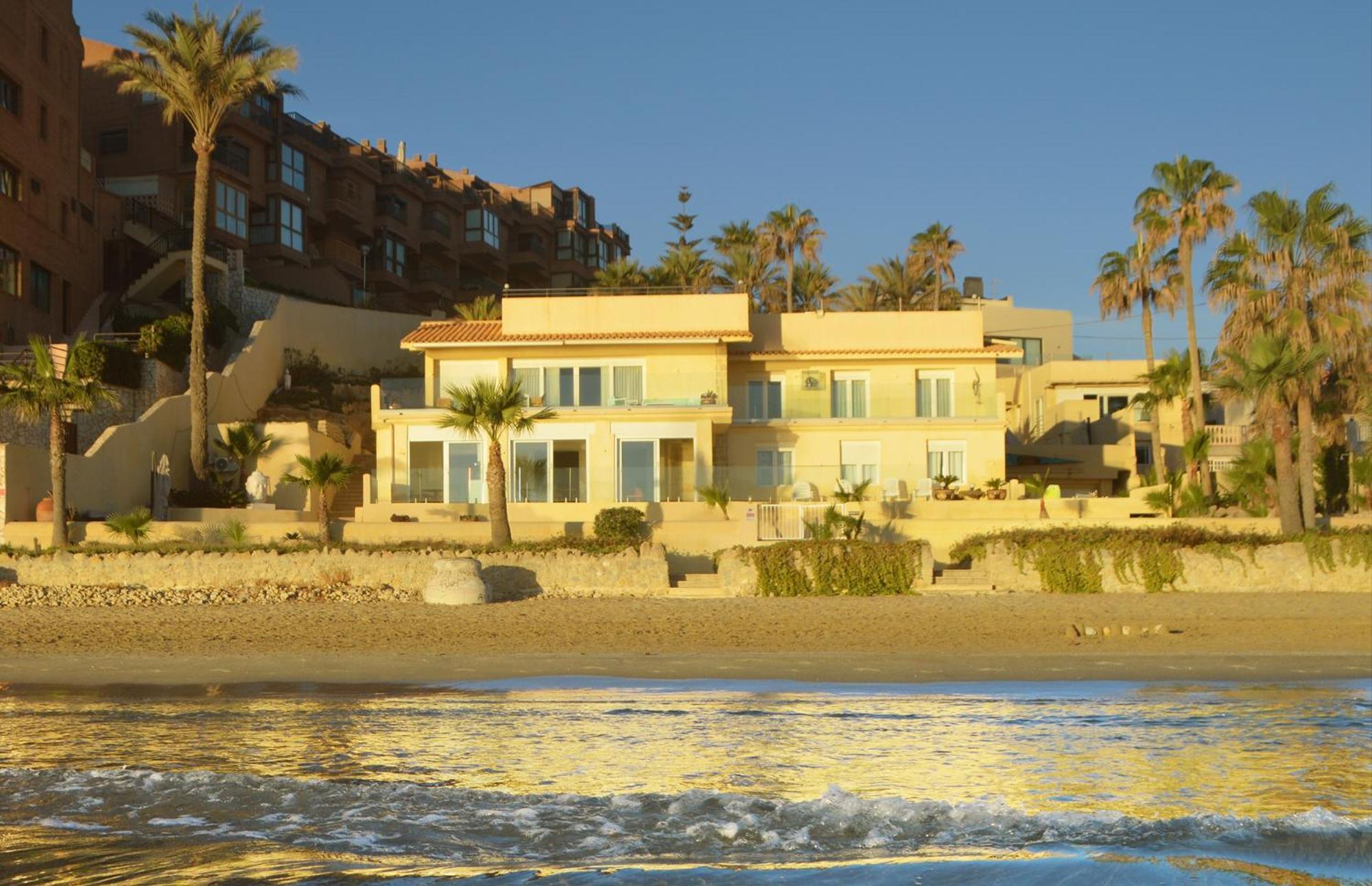 Espectacular Apartamento A Pie De Playa En Chalet Roquetes Alicante Bagian luar foto